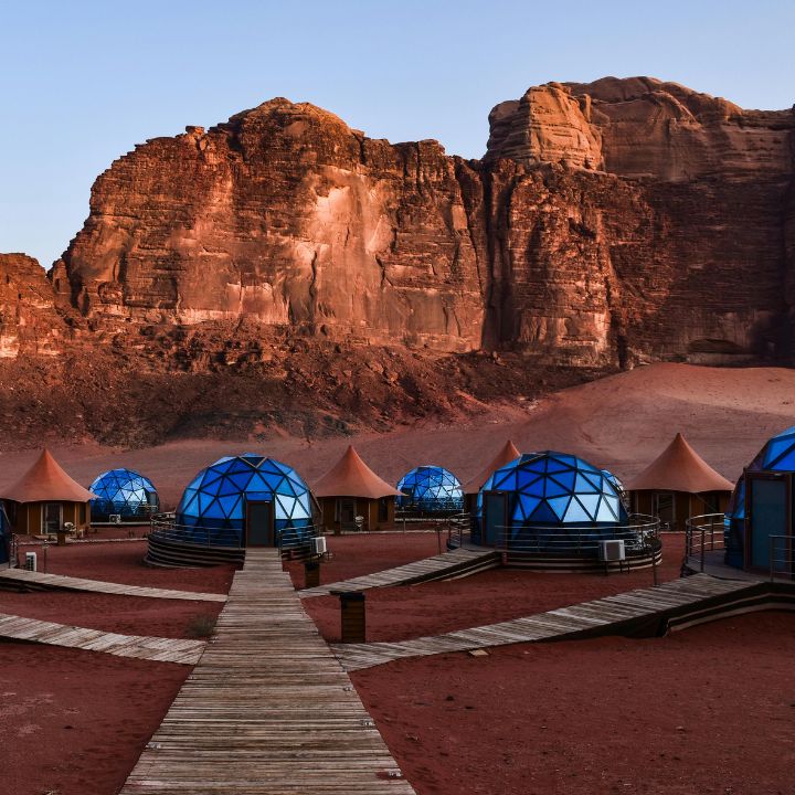 Duerme en campamento de lujo en Wadi Rum